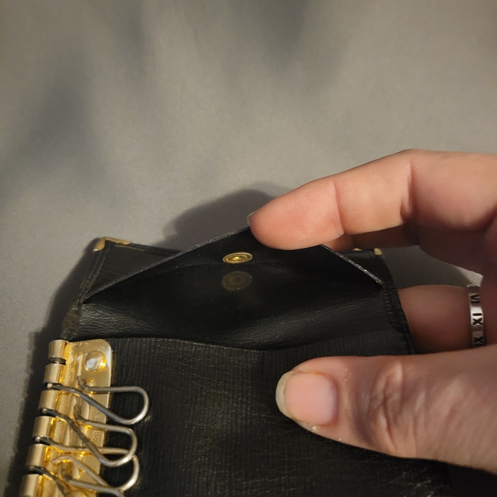 Nina Ricci Keyholder EUC - Picture 5 of 10